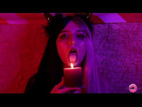 ❤️ Strastno fafanje seksi sukuba z izpolnjenimi usti ❤ Sex video pri nas sl.sexvideogif.ru ️❤